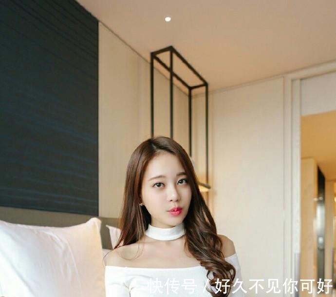 包臀裙 职业女性最优选择, 包臀裙配过肩衫, 优雅气质尽显!