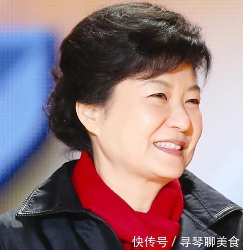 一手|朴槿惠,为何写得一手漂亮的中国书法?她的书法水平,到底如何?