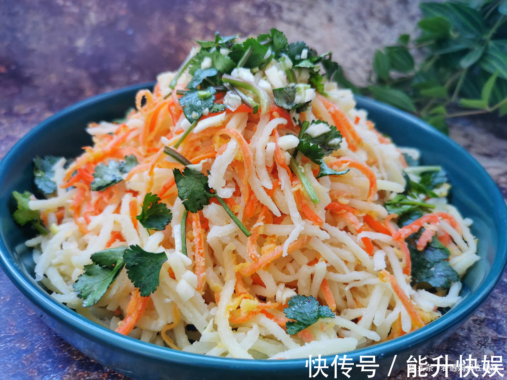 土豆丝|蒸菜好吃又秘诀，记住5点，不粘不坨不油腻，好吃不上火