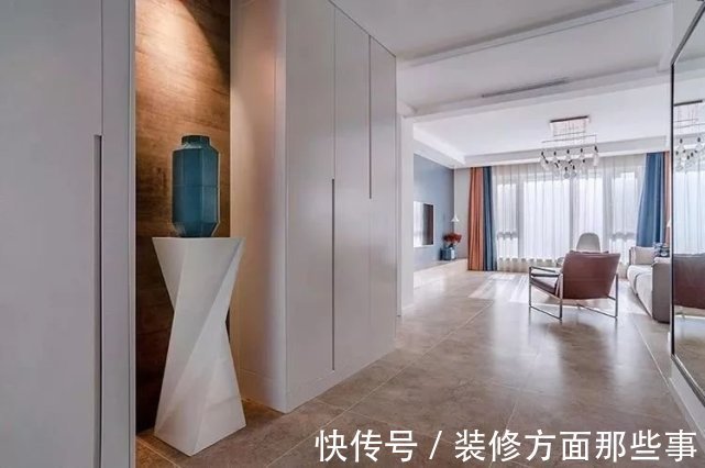 收纳|190㎡现代简约,暖灰色地砖,这效果我喜欢!你呢?