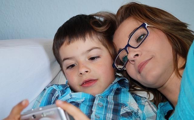 宝妈|经常把这3句话挂嘴边的孩子,长大后多半都不孝顺,别舍不得批评