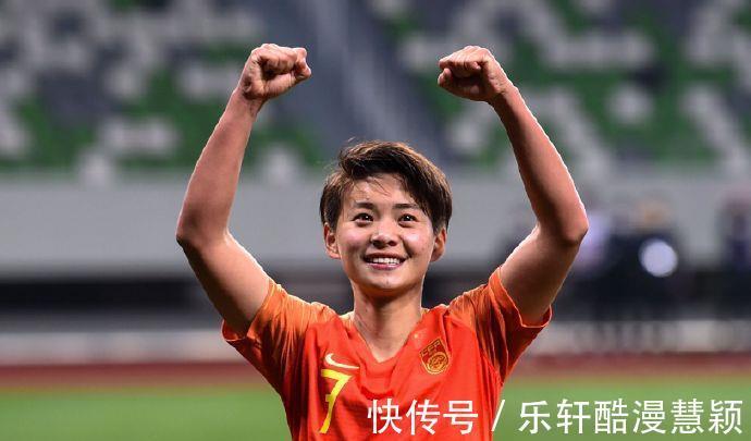 进球|破案了,为何换下杨曼贾指导给出答案,外媒点出王霜的无奈