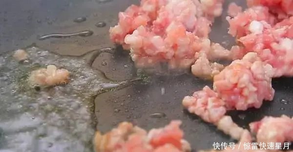 茄子这样做,家人都抢着吃,每次都不够吃!