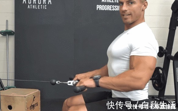 肌肉|感觉自己的背部很单薄这些动作练起来,让背部更厚实