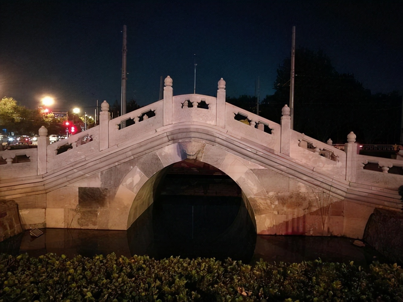 八股文|清朝有一个“字”丐,擅长用白沙子写字,为何最后突然消失了