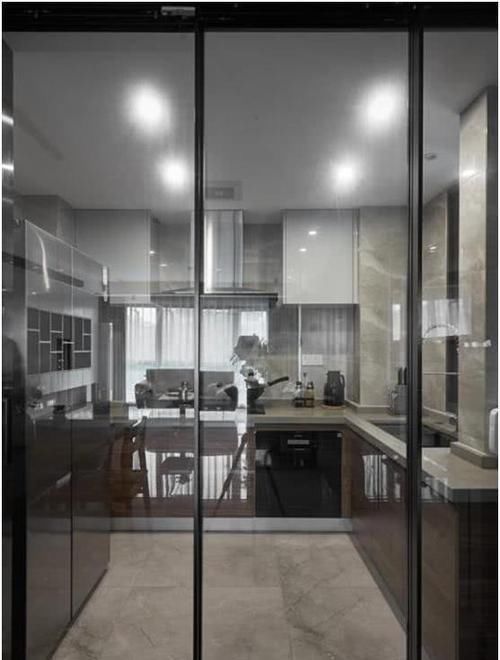 原木色|不顾家人反对，坚持装修“极简风”，完工后老婆夸我有远见，晒晒