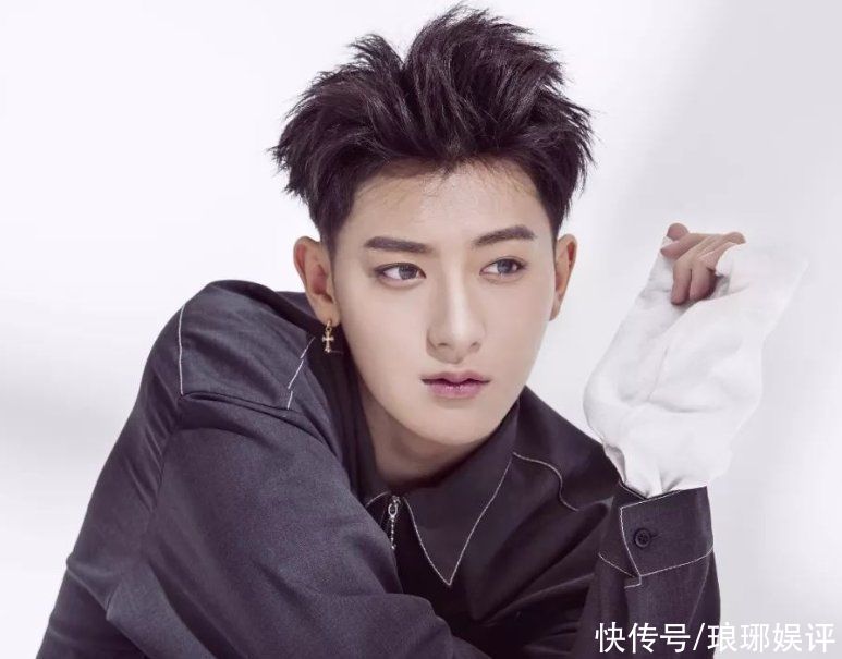 工作室|黃子韜跟粉絲的溝通理念：彼此平等的交流，活出更好的自己