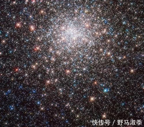 有两千亿颗恒星的星系是什么样子哈勃望远镜揭示难以置信的样貌
