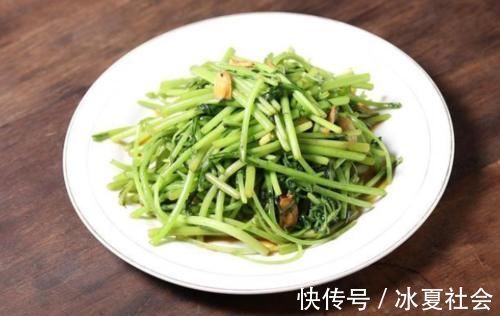 安全线|血糖升高多吃蔬菜好?这4种菜换着吃,或能让血糖退回“安全线”