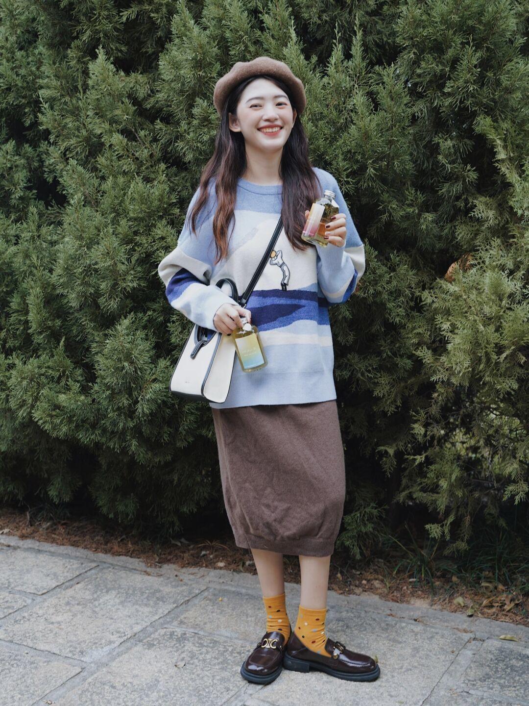 冬天|冬天怎么穿保暖又高级?看看这些“毛衣”穿搭,日常实用不挑人