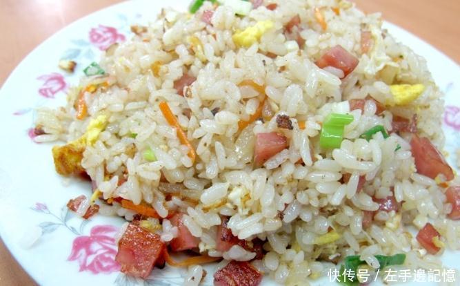 胃肠|3种垃圾早餐,最伤胃肠,消化科医生一口也不碰,你却每天吃