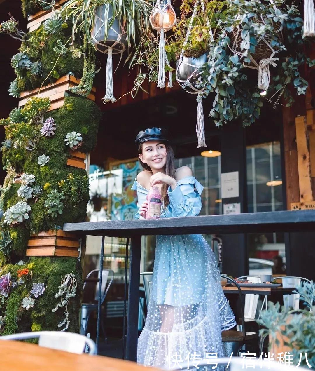 最近火了一种穿法,叫“1+1叠穿”,防晒清爽又洋气,明星都爱穿