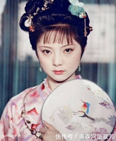 贾宝玉$红楼梦中,有一人将贾宝玉和袭人的秘密泄露给黛玉,最后不得善终