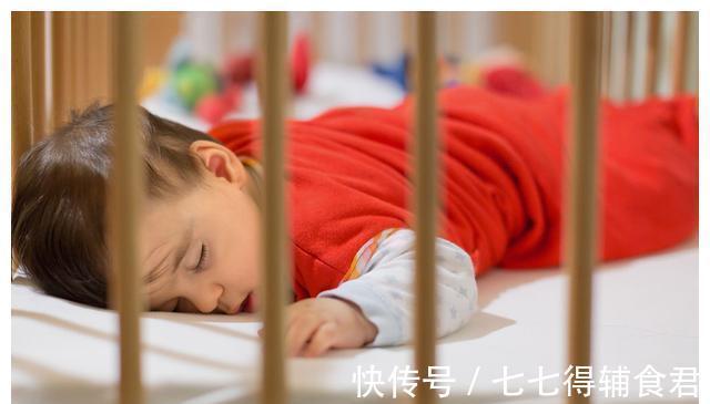 水洗|婴儿大便之后,用“水洗”还是用“湿巾”?过来人选第三种方法