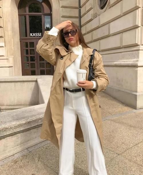 今冬，火了一款裤子叫：毛呢裤，配大衣气质又高级，谁穿谁好看