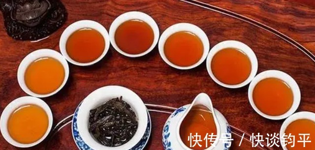 病毒菌|经常喝茶与喝白开水的人，哪一种人更健康些？可能多数人想错了