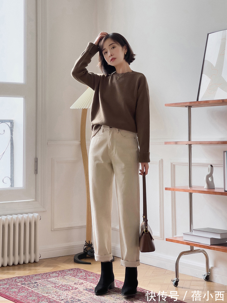 毛衣 奔三奔四的女人,建议多穿“毛衣”,搭配半身裙裤子大衣都很高级