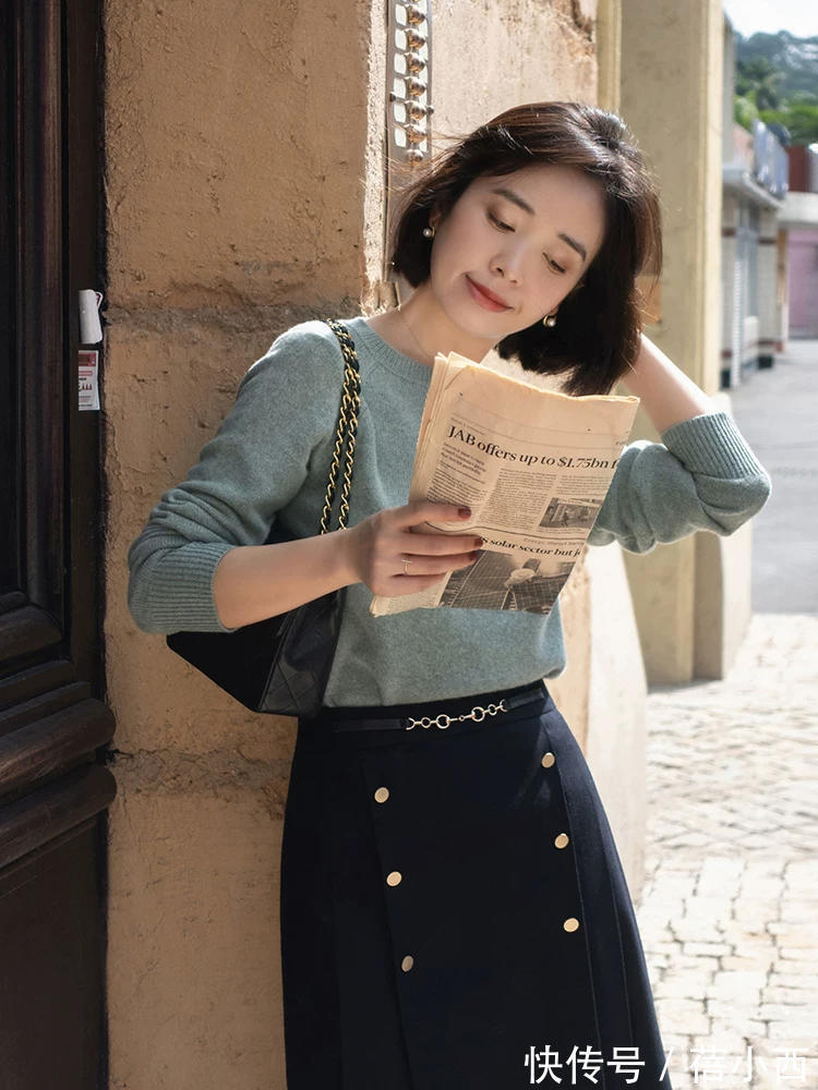 半裙 中年女性想穿得有品味,试试“毛衣+半裙”,搭配技巧看这篇就够