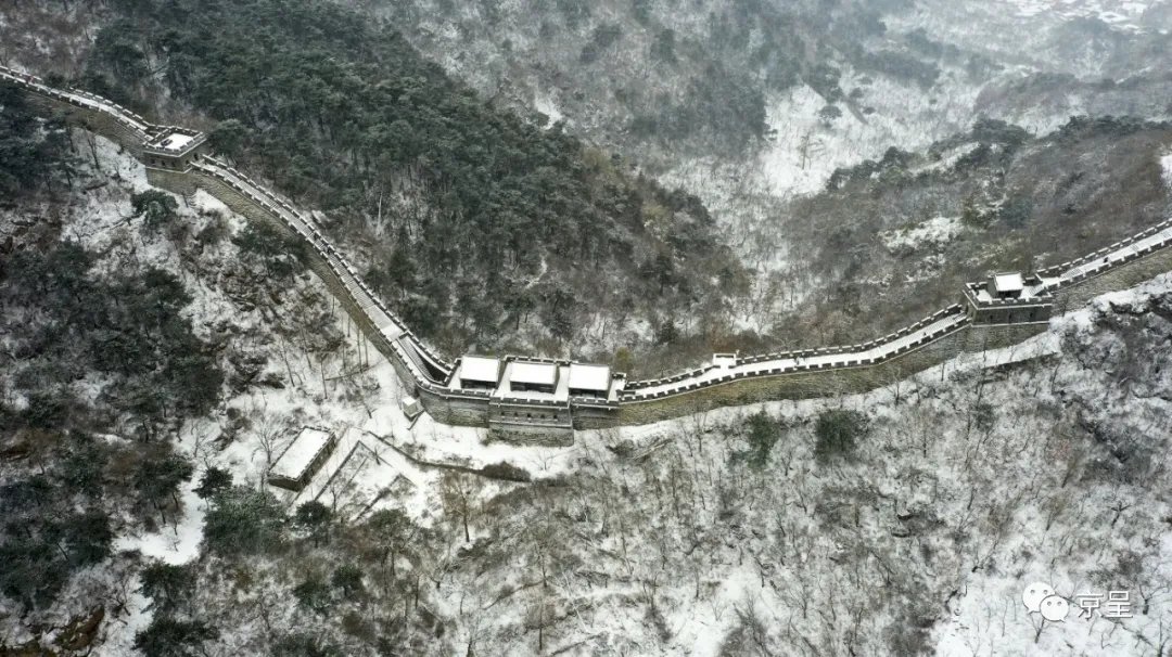 雪花|一场初雪，北京就变成了北平