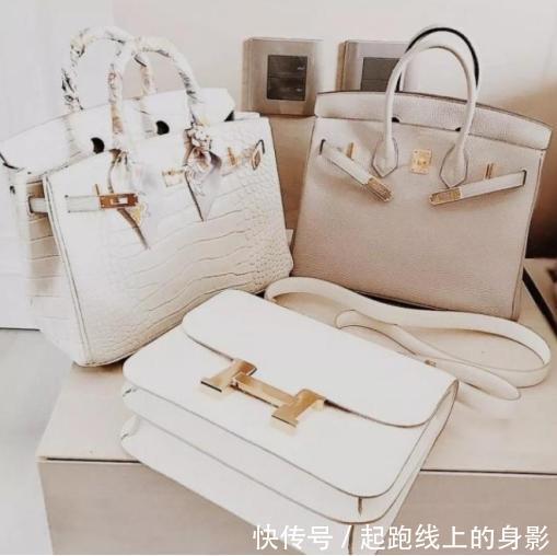 860万的爱马仕包包,只能装唇膏和卡,这种时尚真的让人难以理解