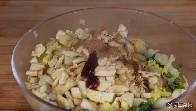 豆腐|白菜别炖着吃了，加1块豆腐，试试这种新做法，我家天天吃都不腻