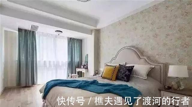 嵌入式|参观同事新房,一进门就看呆了,超喜欢卧室的嵌入式收纳柜