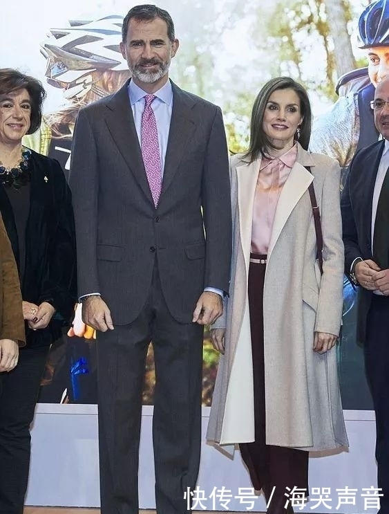 气质|跟西班牙王后学学怎么挑选大衣,一衣多穿,穿出优雅的气质