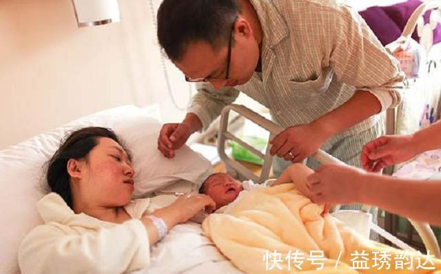 护士长|新生儿出生时太丑被爸妈嫌弃,护士长直呼漂亮,1个月后完美逆袭