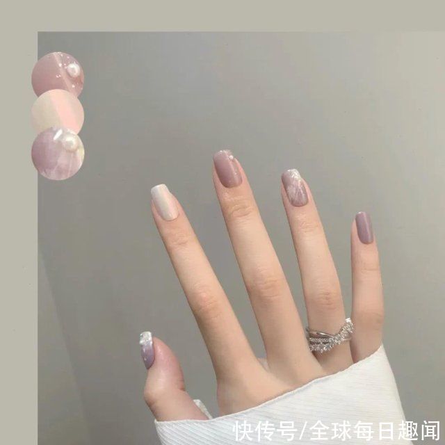 小鱼|女子发明“活鱼”美甲，遭到一众网友猛烈抨击，你能接受吗?