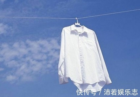 白色衣服发黄怎么办教你4个清洗衣服小妙招,轻松清洗发黄衣服