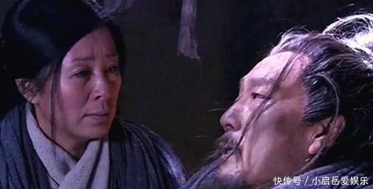 踩死|历史上最悲惨的父子皇帝,一个死后做成了灯油,一个被乱马踩死!