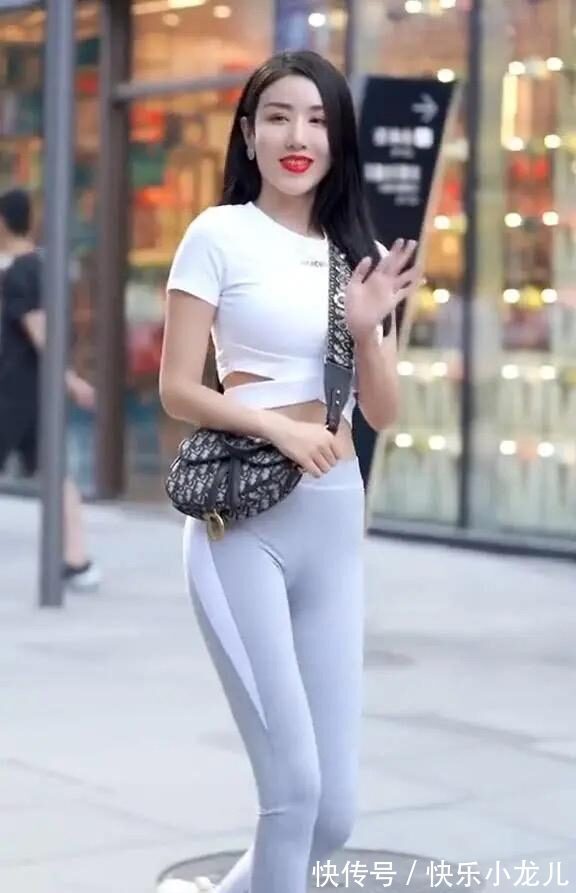 版型 打底裤穿出随性自在,精致又不高调