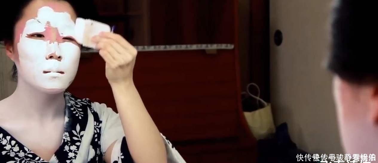 化妆|日本女人化妆,为啥弄那么恐怖的白脸?