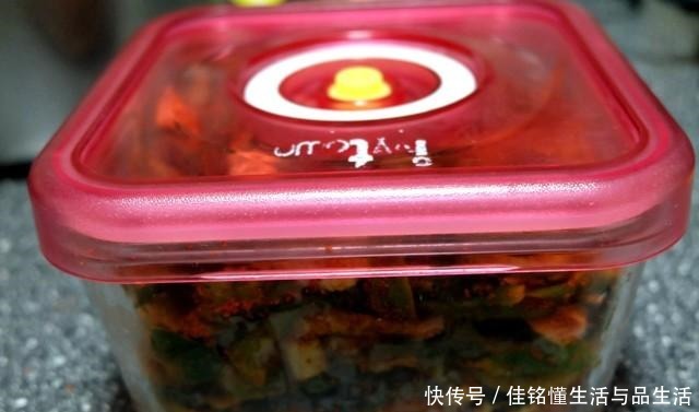 嘎嘣脆|冬天最爱吃的萝卜干,这做法简单省时间,两天就入味,好吃嘎嘣脆