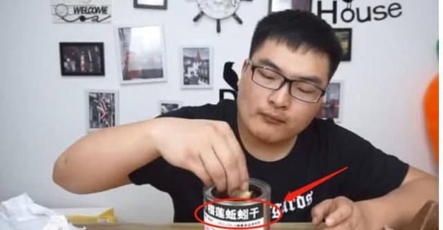 作呕|大胃王挑战9斤巧克力,1根要666元,最后的吃法令人“作呕”