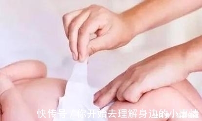 宝宝出生5天后紧握双拳离世，婆婆好奇掰开小手，宝妈泣不成声