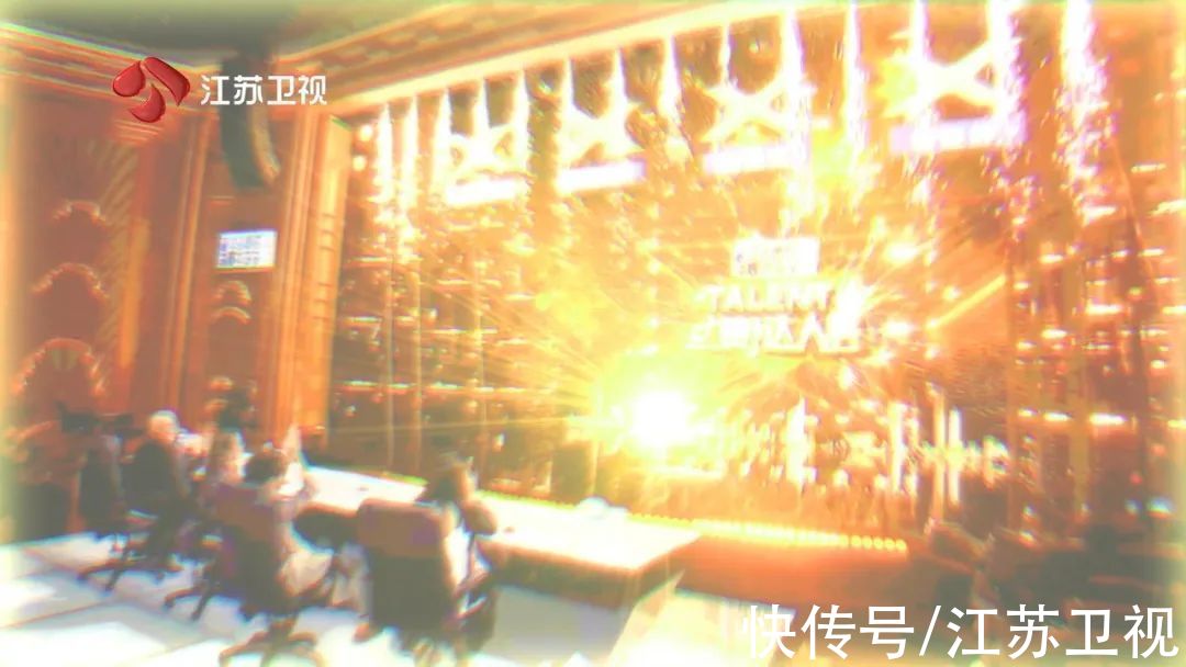 前来围观!《点赞!达人秀》迎来第一位“爆赞”达人