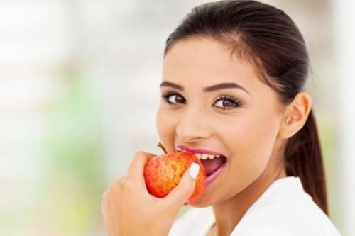 营养物质|早上不能吃苹果并不然，2段时间吃效果最大、越吃皮肤越好