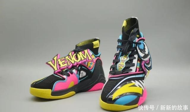 联名还降价的国产好鞋!安踏-漫威联名全系列开箱