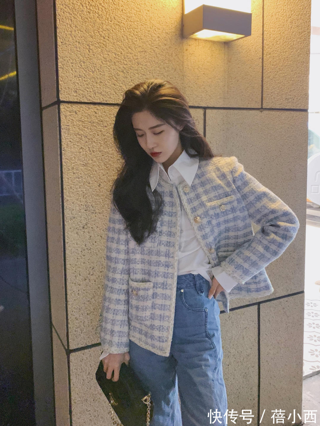 穿搭|三四十岁的女人想提升品味,别错过小香风外套穿搭,优雅又大气