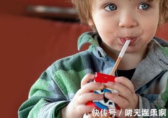 长高|8岁女孩坚持喝这些“牛奶”,2年没长高,医生直言没一样有营养