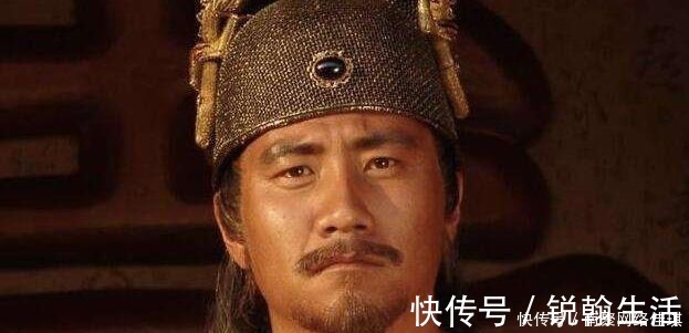 大臣|皇帝上联“老子天下第一”,大臣出的下联堪称绝妙,皇帝:斩了!