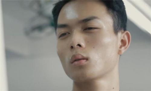 00后#00后画圆珠笔画的天才,画的作品和黑白照一样,如今怎么样了