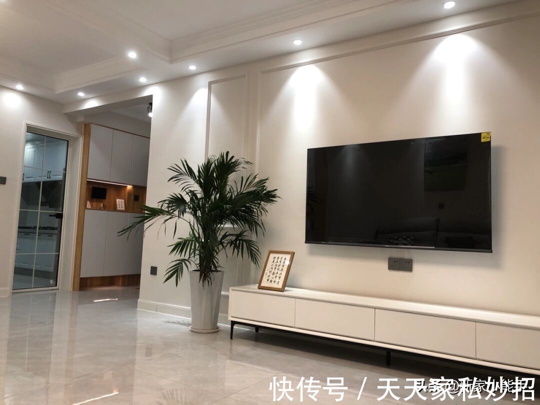 餐边柜|看她家装修,前后花了不到10万搞定,全屋很舒适,特别有品位