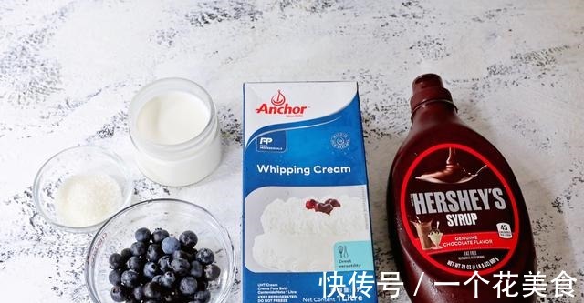 巧克力酱|冰爽可口的雪糕在家做,好吃卫生,健康又营养!