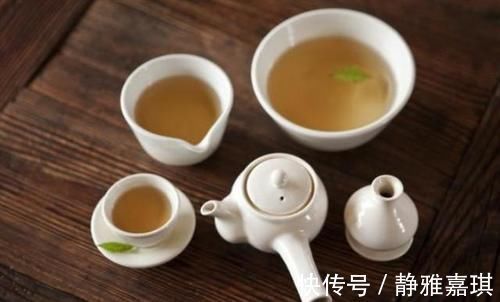 医生|血糖偏高的人，不适合吃的几种食物，医生表示，尽量少碰