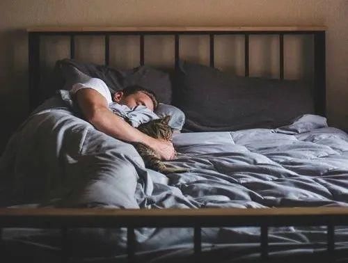 万亿睡眠市场，说明你根本不会睡觉