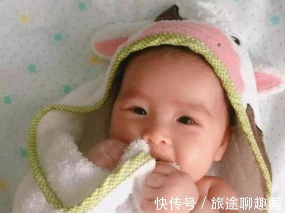月龄|自家宝宝吃手啃脚还爱咬人?别着急,多半是进入口腔敏感期