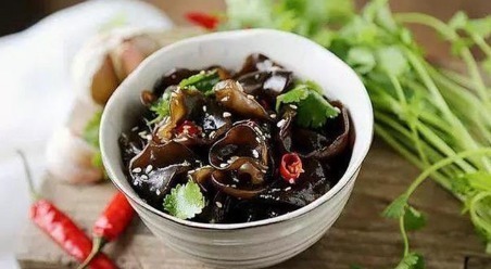 备受家人喜爱的几道美味菜,学会露一手,让亲朋好友对你刮目相看