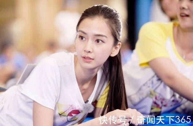 她放棄演藝轉(zhuǎn)入綜藝界，成綜藝界的“抗霸”，兩檔新綜藝將上線(xiàn)